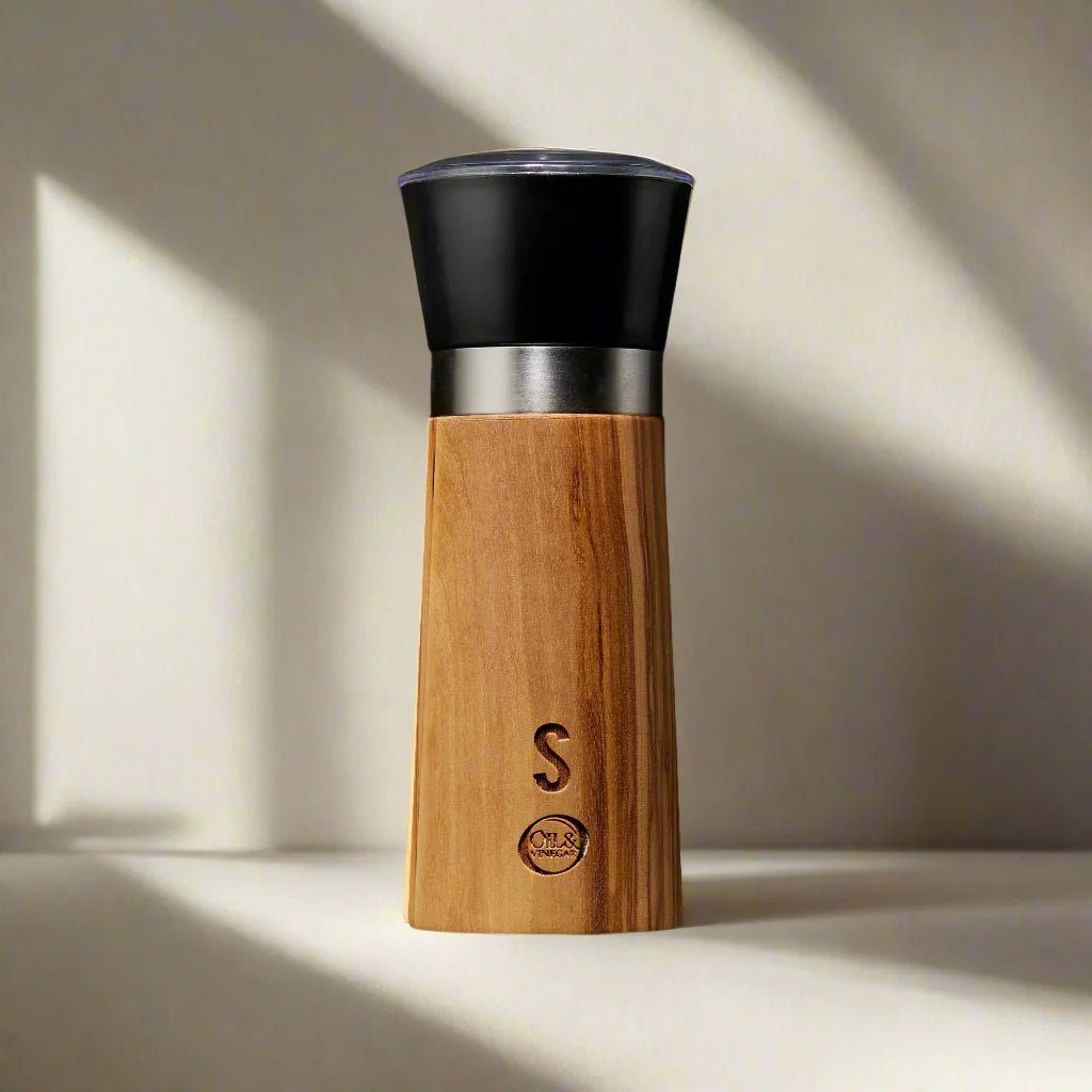 Olivenholz - Salzmühle - 16 cm - oilvinegar.ch