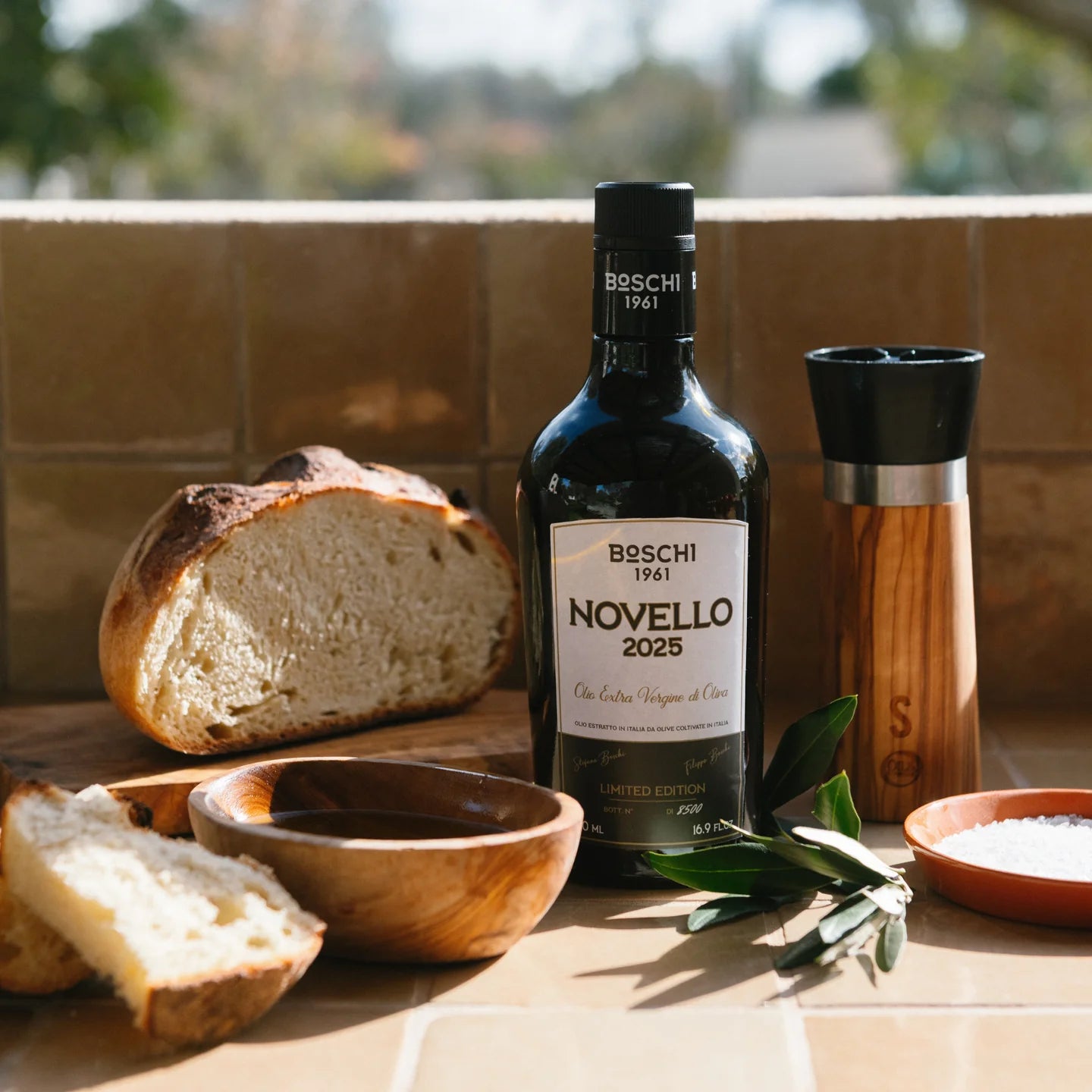 Limitierte Edition: Erste Ernte 2025/2026 - Novello Natives Olivenöl Extra  500 ml